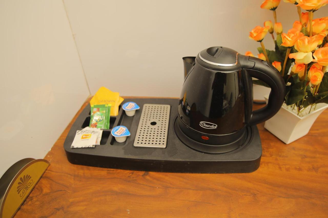 Radha Rani Residency Hotel Khammam Eksteriør billede