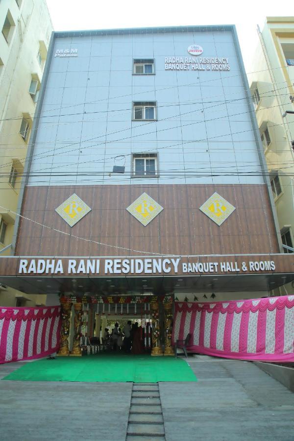 Radha Rani Residency Hotel Khammam Eksteriør billede