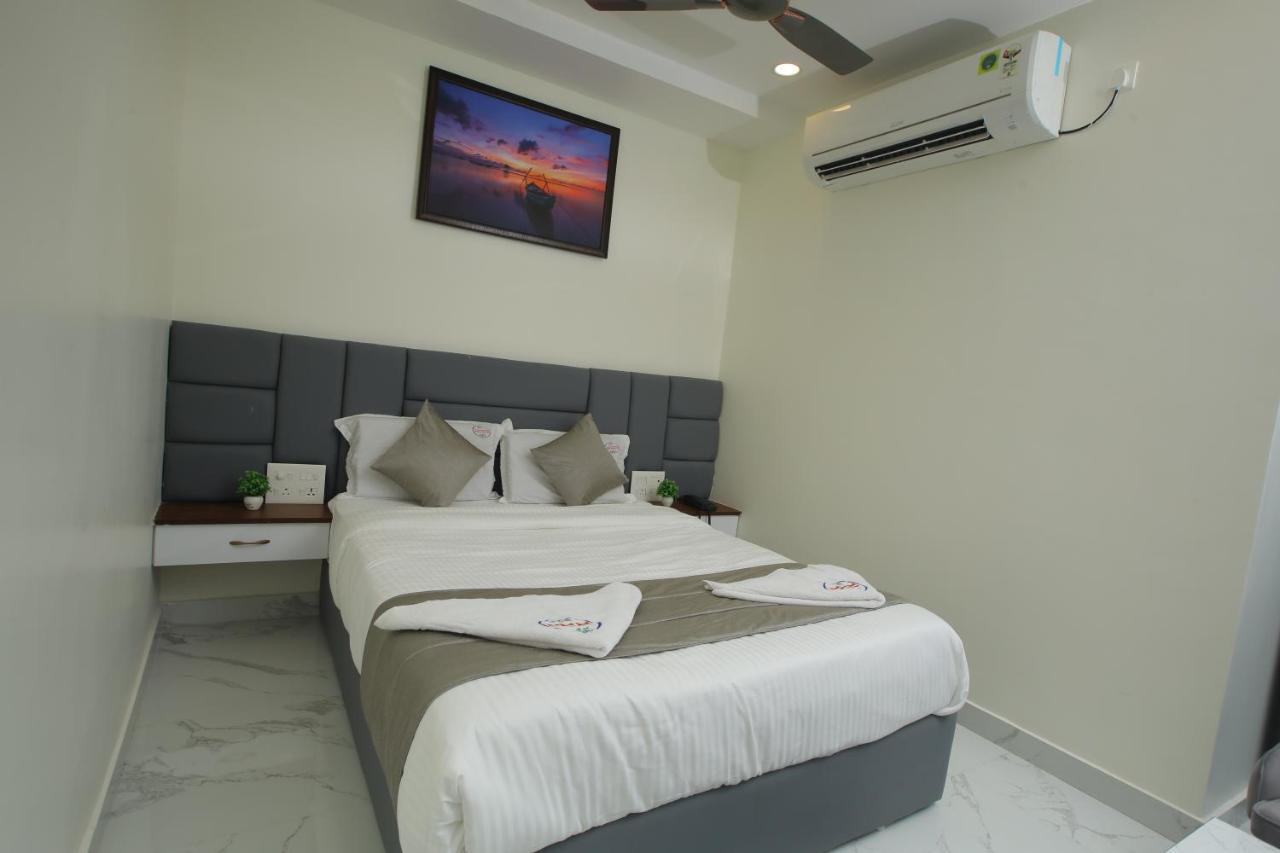 Radha Rani Residency Hotel Khammam Eksteriør billede